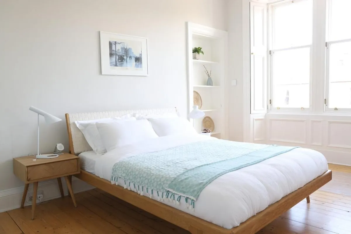 Edinburgh Skylight - Elegant City Centre Home